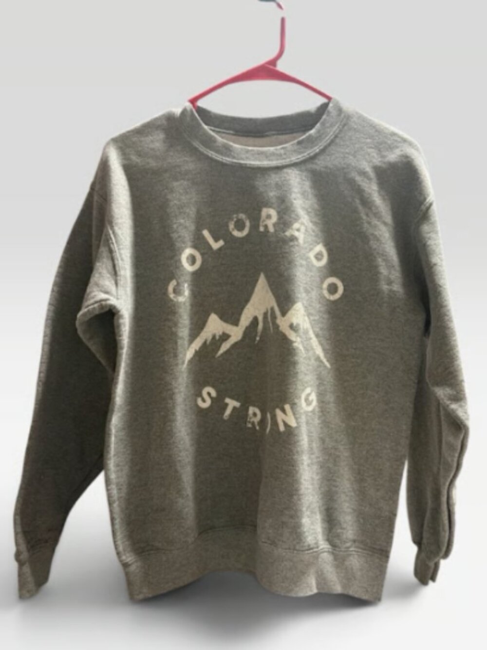 COLORADO STRONG crewneck shirt- Size S